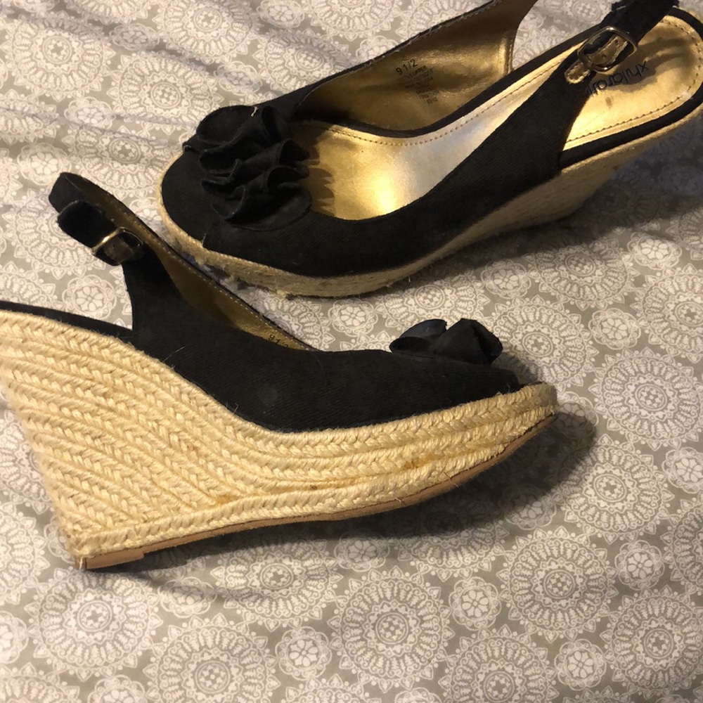 Wedges - Picture 2 of 2